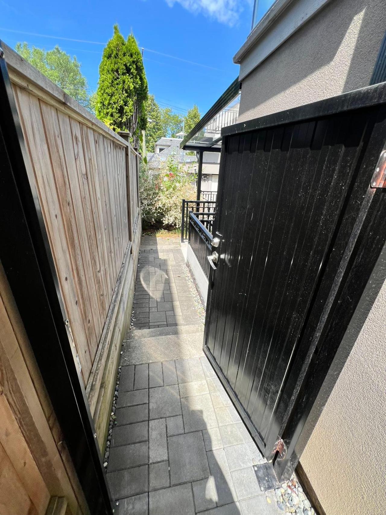 Private Rooms In Vancouver West Exterior foto