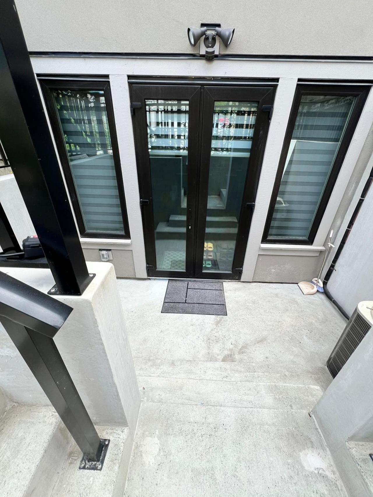 Private Rooms In Vancouver West Exterior foto